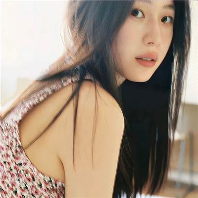 歌女红牡丹